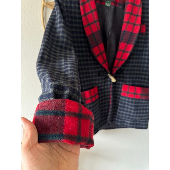 Vtg Ralph Lauren Lambs New Wool  Red Tartan Plaid Festive Blazer Horn Toggle M - Picture 7 of 16